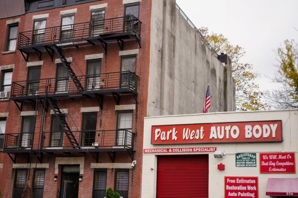 Brooklyn Couple Engagement Session Photographer Wrkshp Workshop NYC Wedding Phil Chester